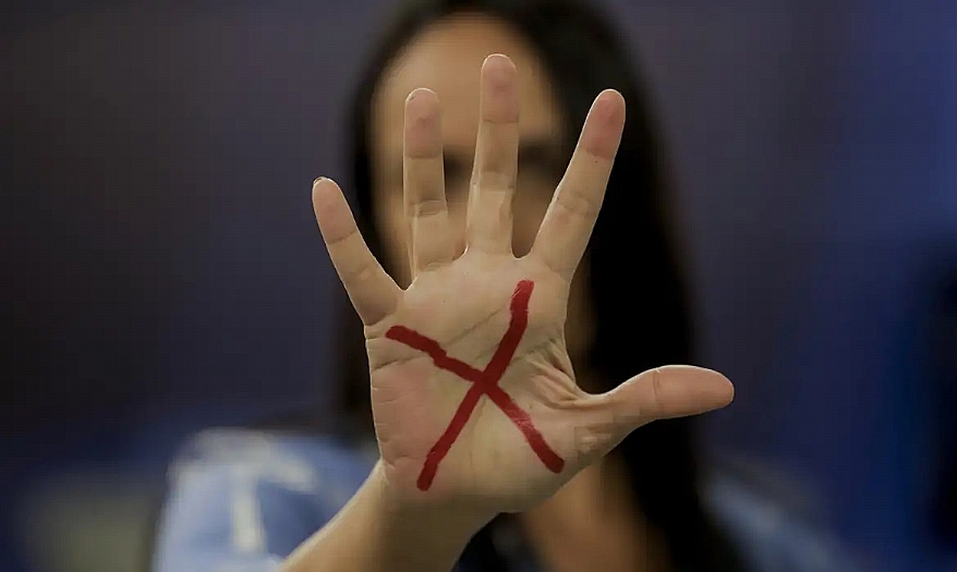 Mais de 50% das mulheres dizem ter sofrido violência de parceiros