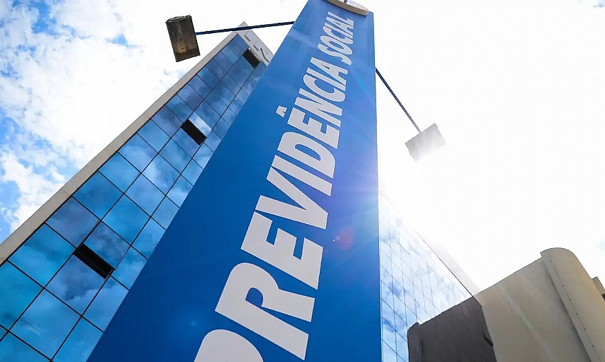 Sancionada lei que proíbe descontos em benefícios do INSS