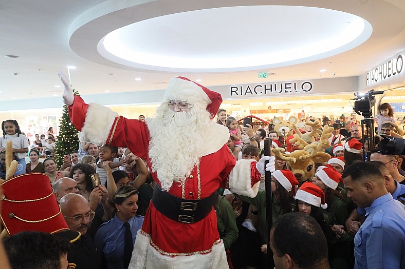 Riopreto Shopping inicia temporada de Natal com decoração inédita e exclusiva com sorteio de carro, atrações culturais e solidariedade