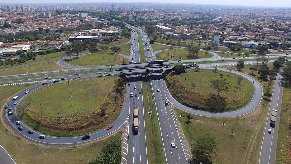 Ecovias Noroeste Paulista estima fluxo de 631,5 mil veículos no feriadão