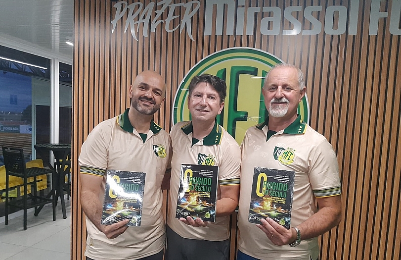 Riopreto Shopping recebe lançamento do livro ''O Rugido do século – A História dos 100 anos do MIrassol Futebol Clube''