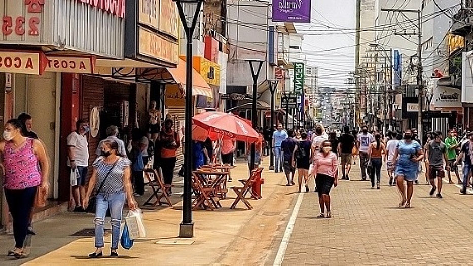 Novo salário mínimo será de R$ 1.621 em 2026