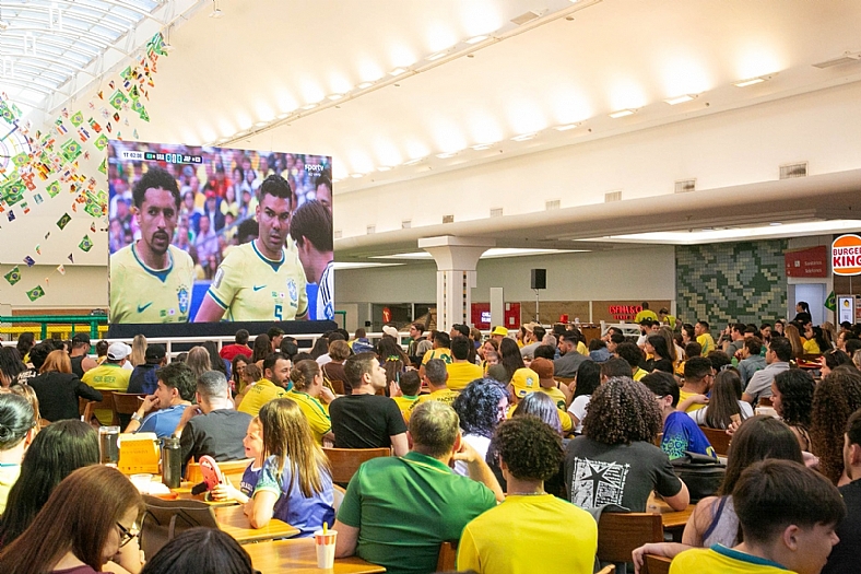 Jogos da Copa têm transmissão na Praça 2 de Alimentação e horários especiais no Riopreto Shopping