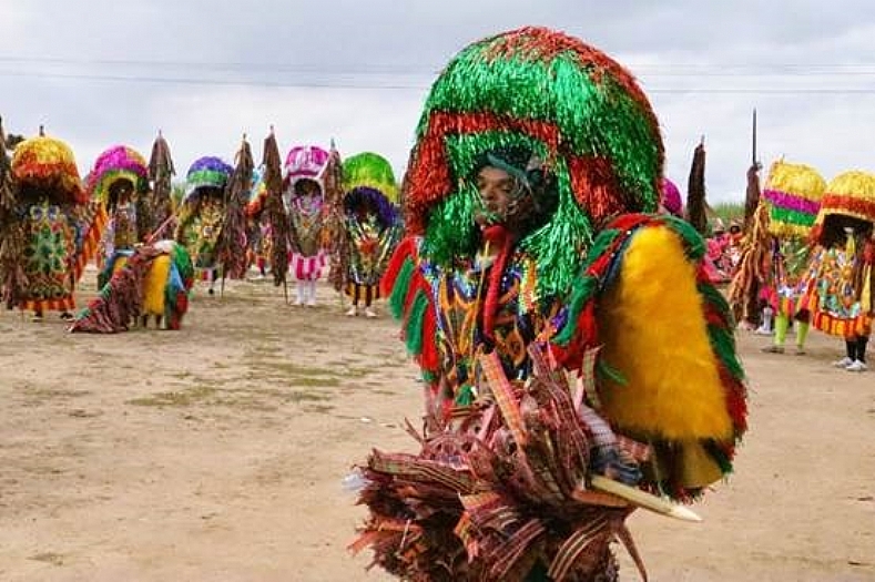 SESI São José do Rio Preto apresenta a exposição Maracatu Rural - A Magia dos Canaviais