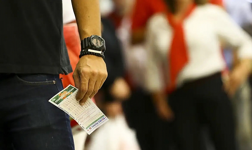 Mega-sena pode pagar prêmio de mais de R$ 144 milhões nesta quinta