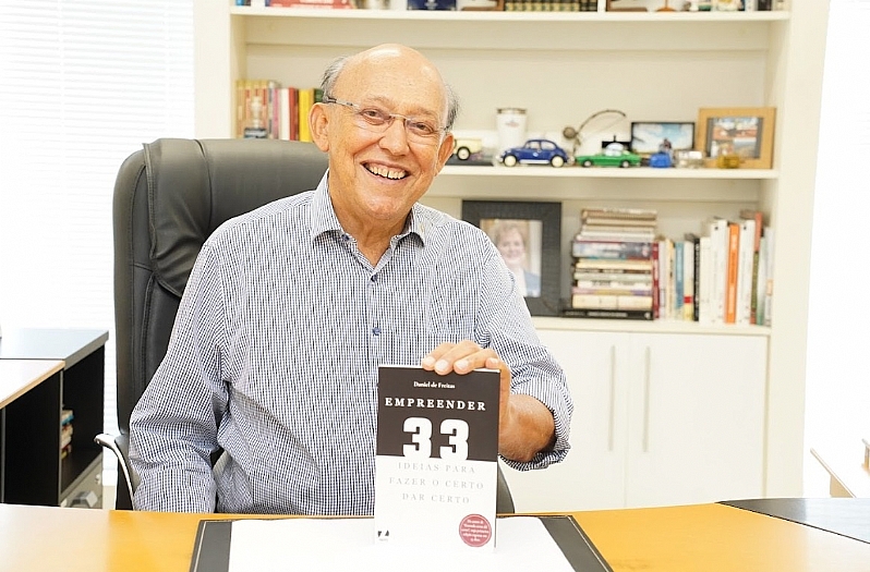 Daniel de Freitas lança livro sobre empreendedorismo no Riopreto Shopping